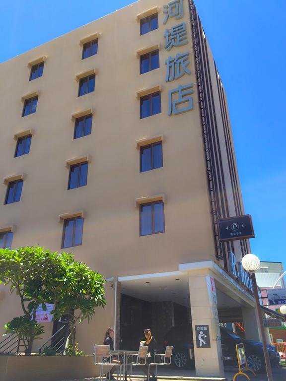 The Riverside Hotel Hengchun Exterior photo